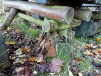 2019_Tisch_reparieren (2)